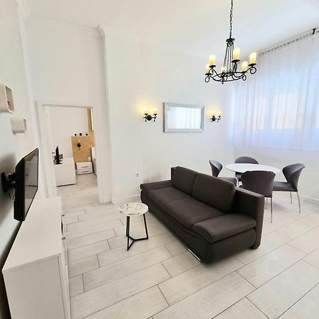 Lux Apartment Near Bridge Zara Esterno foto