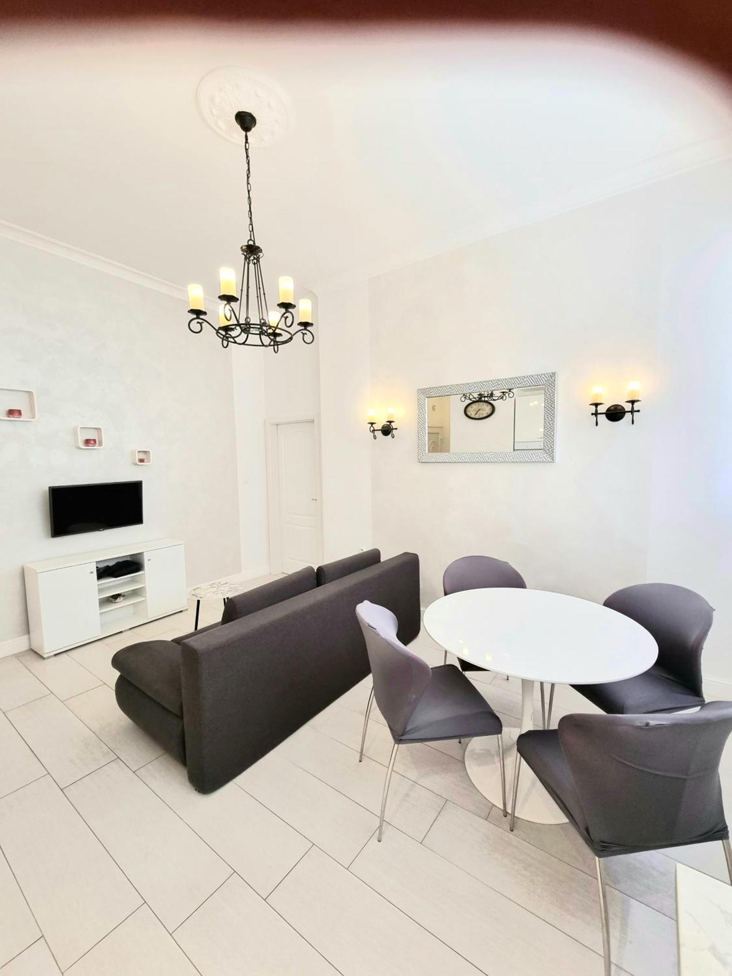 Lux Apartment Near Bridge Zara Esterno foto